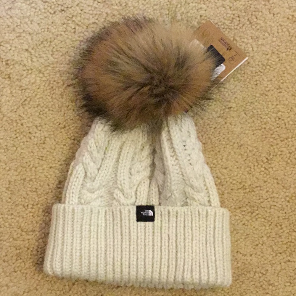 The North Face girl’s hat. New with tags. Cream color